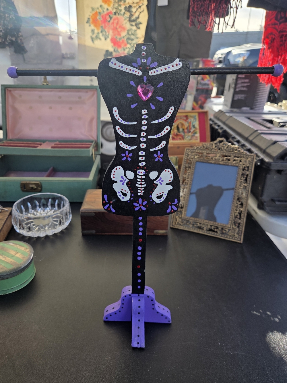 Hand-Painted Skeleton Jewelry T-Bar Mannequin Stand